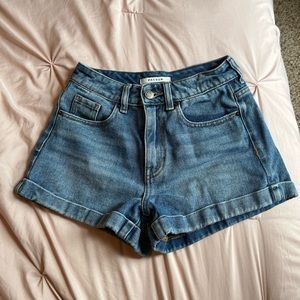 Pacsun denim mom short